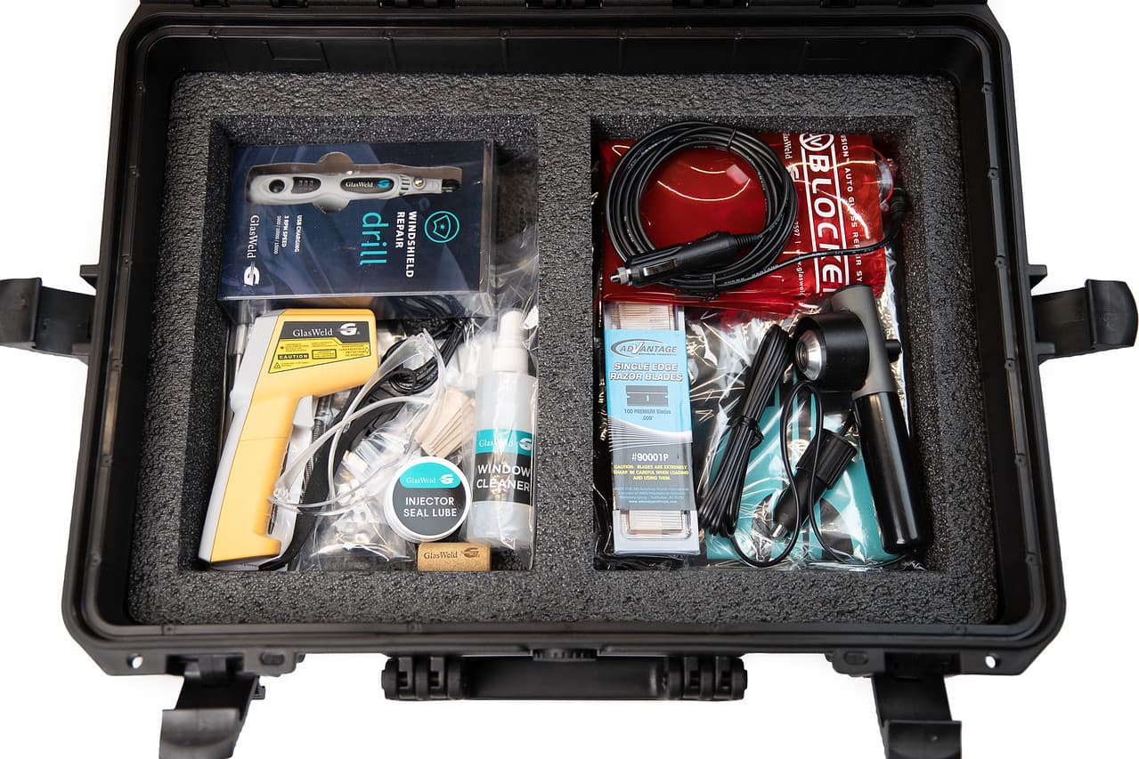 Glasweld Business Pro Windshield Repair Kit Zoom repair injector and ProCur Smart light Autoglass professional chip repair kit - Start Your own windshield business business with this kit. Windshield repair Online Training Included